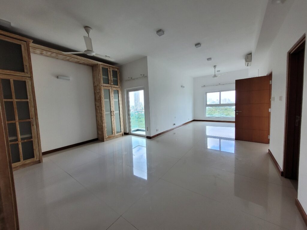 Fairway Sky Gardens – 4 Bedroom Apartment For Sale