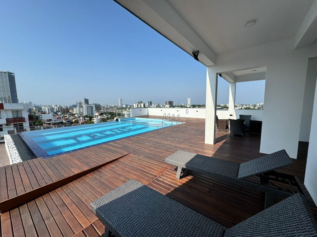 Brand New Luxury Apartment for sale In Colombo 06 