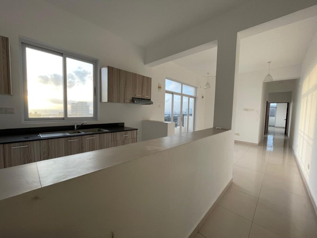 Barrington Towers Dehiwela Apartment For Sale
