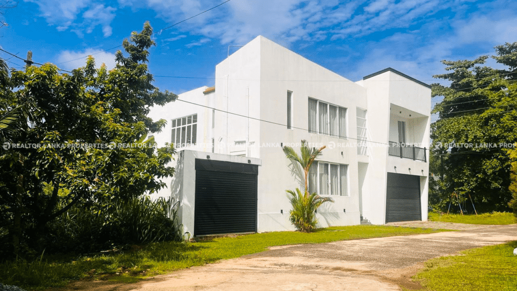 Two-Storey House for Rent – Pita Kotte
